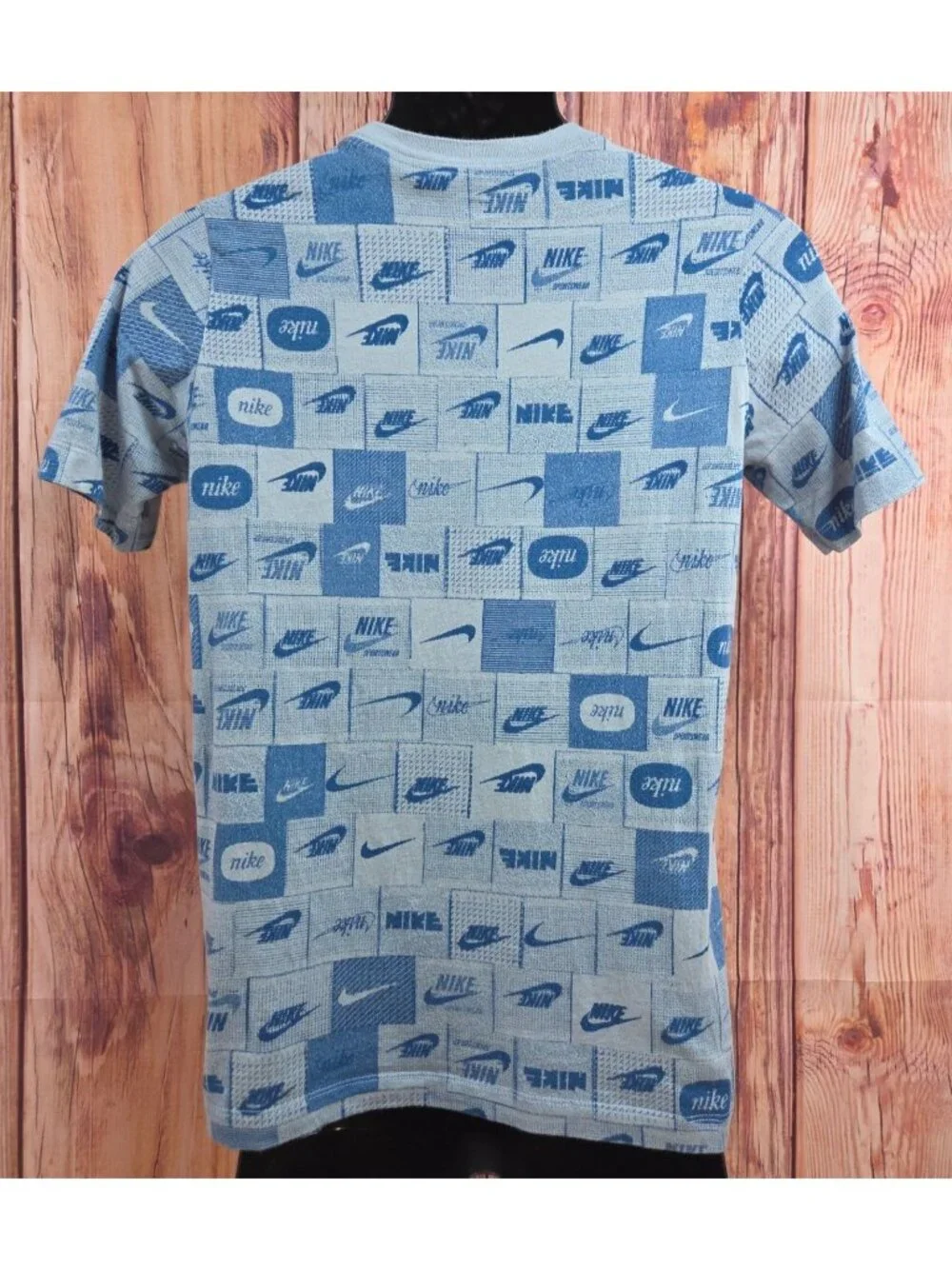 Nike Kids Blue Graphic Logo Print T-Shirt XL